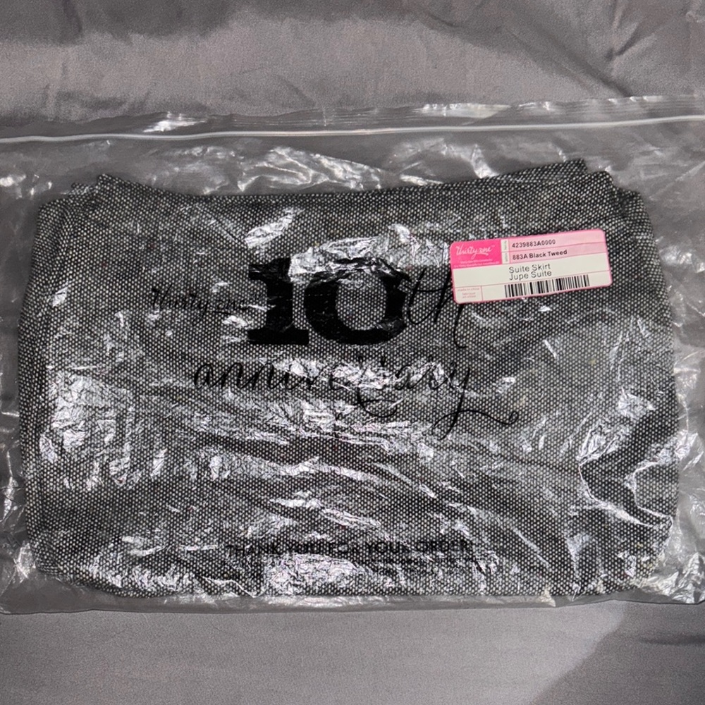 Thirty One Suite Skirt Black Tweed